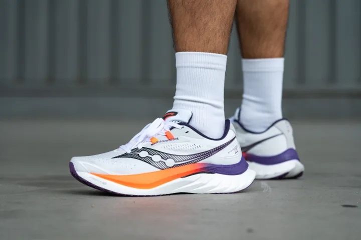 Saucony Endorphin Speed 4 беговые кроссовки унисекс 41 размер