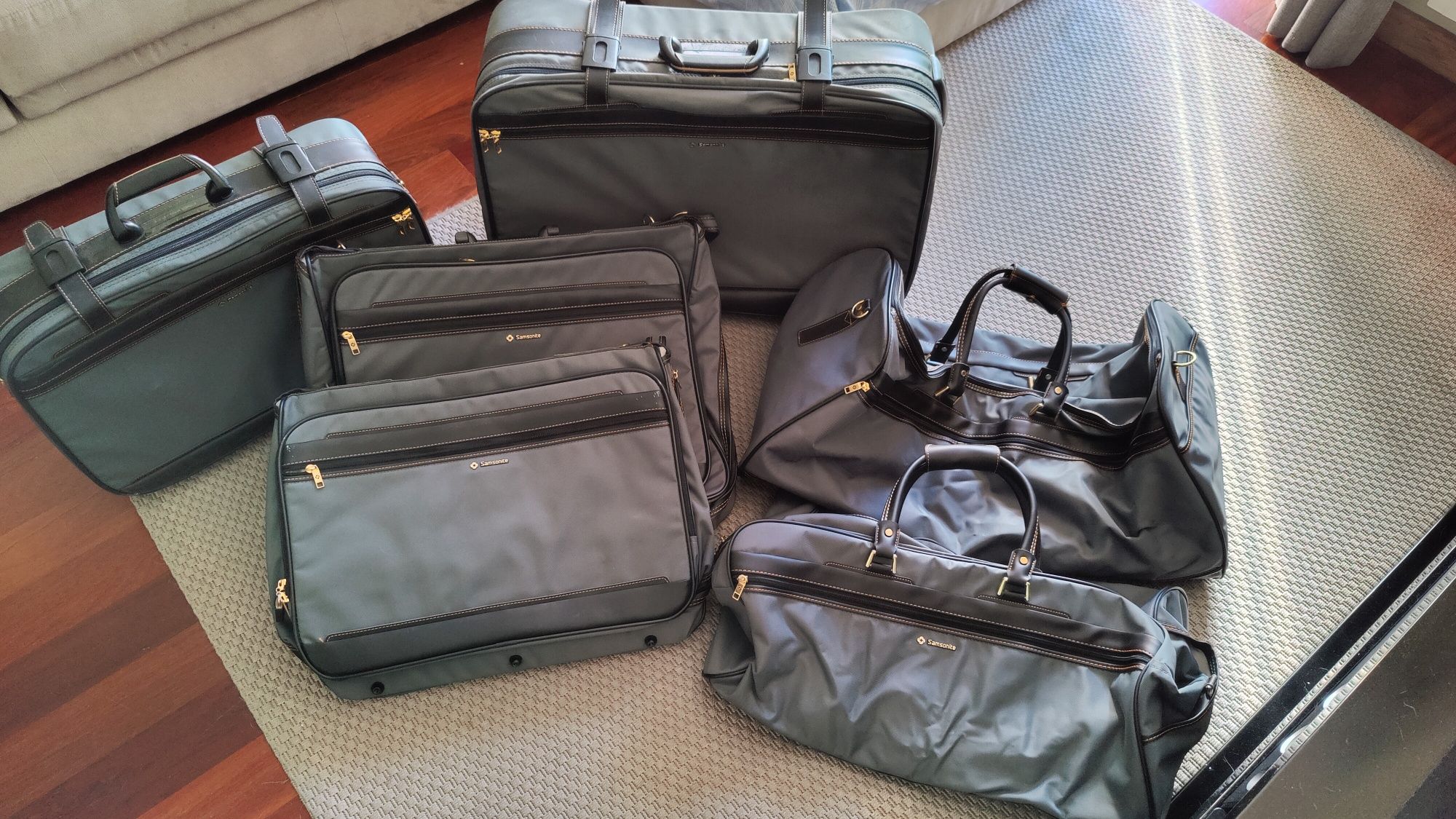 Conjunto de viagem Samsonite