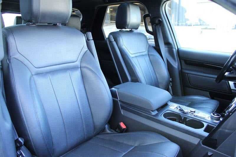 2020 Land Rover Discovery