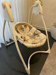 Baloiço elétrico para bebé