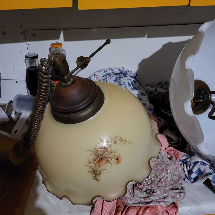 Stare lampy wiszące