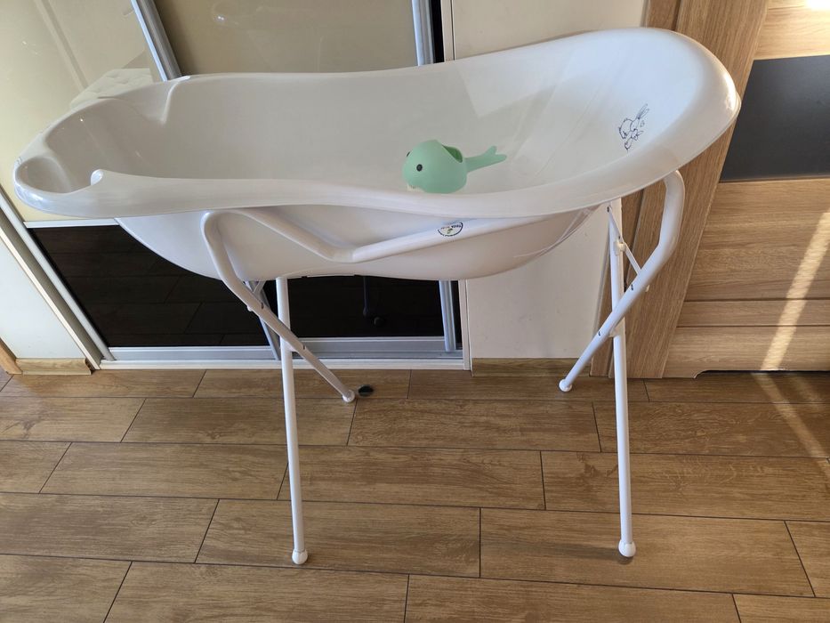 Wanienka duża + stojak +termometr i konewka