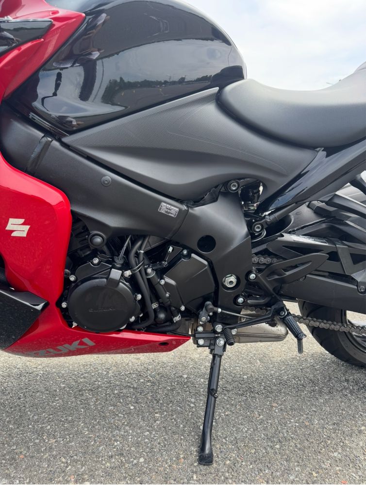 Suzuki GSX-S1000F