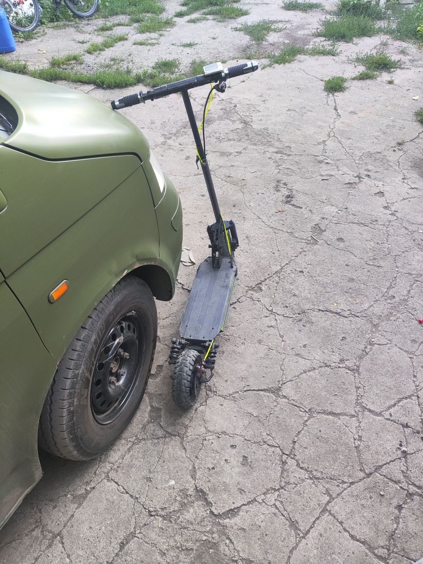 Електросамокат Kugoo m4 pro