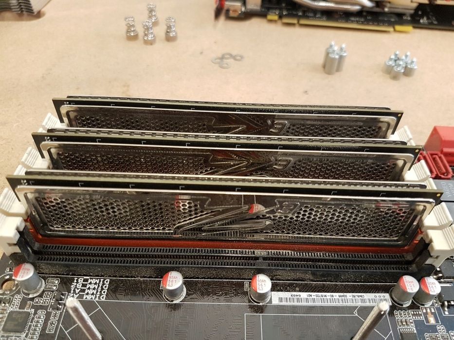 Zestaw Asus P6T + Intel i7-920 (3,33GHz) + 6GB RAM + chłodzenie Fortis