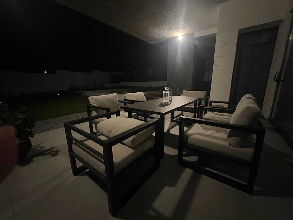 Продаж сучасного будинку в с. Солонка з ландшафтним дизайном