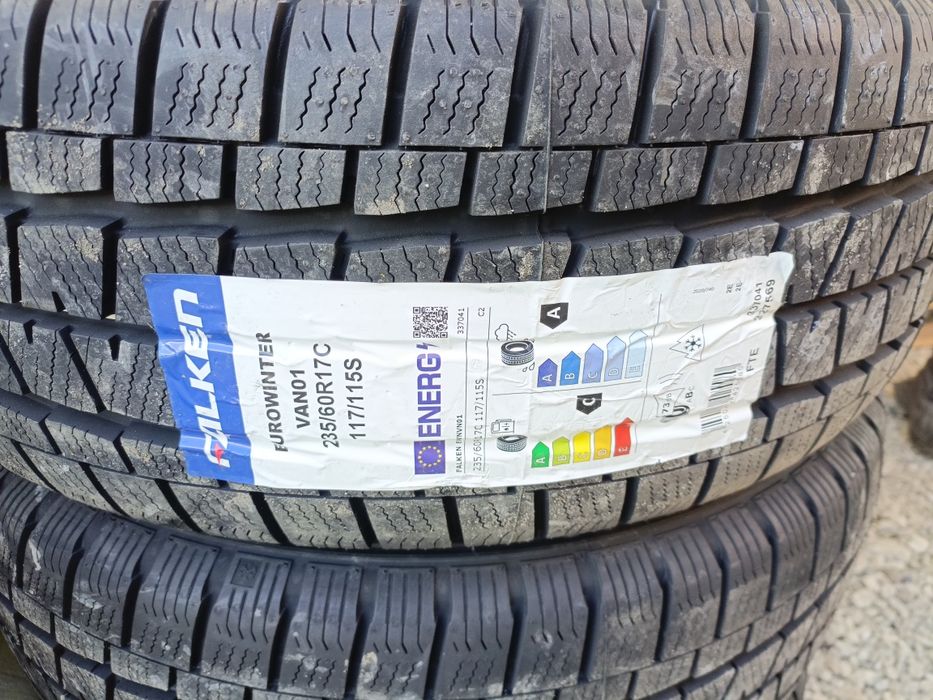 Nowe koła aluminiowe zimowe 235/60/17c Falken Mercedes sprinter 6x130