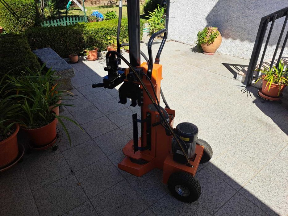 Rachador Mader de lenha elétrico 12 Toneladas