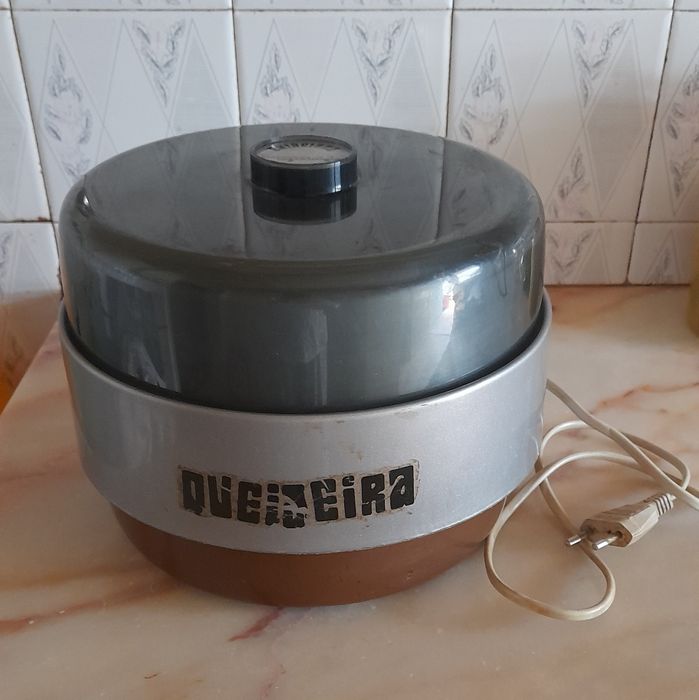 Queijeira vintage a funcionar