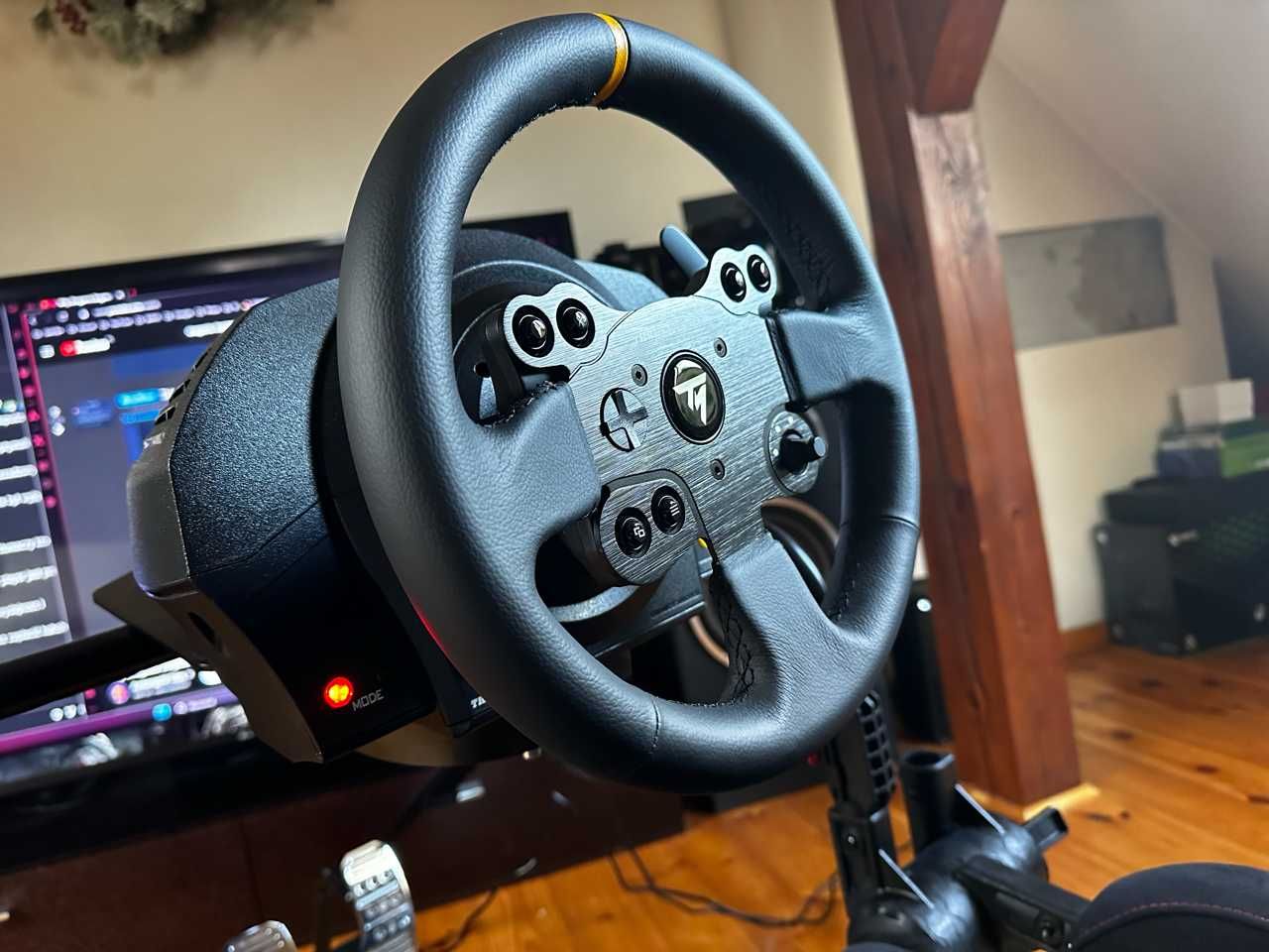 Kierownica THRUSTMASTER TX Leather Edition (PC/Xbox One)