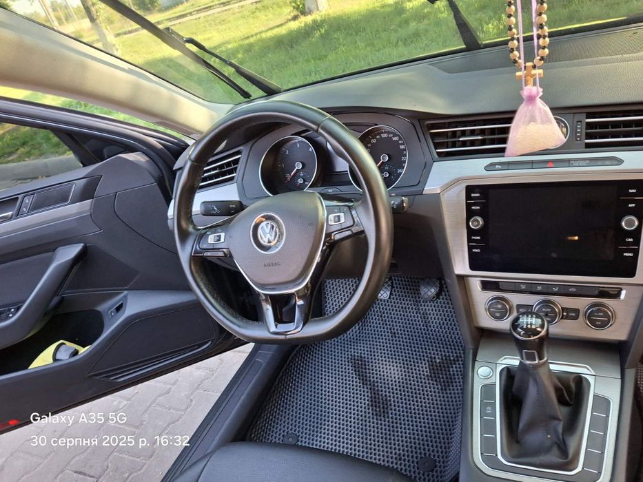 Продам Volkswagen passat b8.