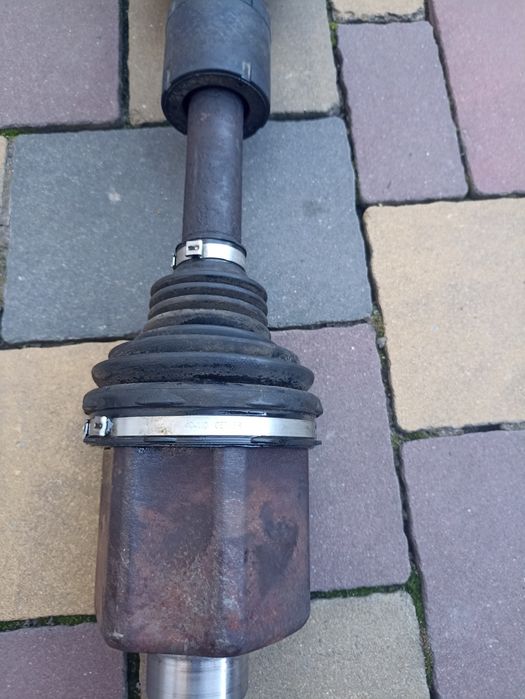 Продам полуось Форд фокус електрик,знята з авто2014р зпробігом75тисяч