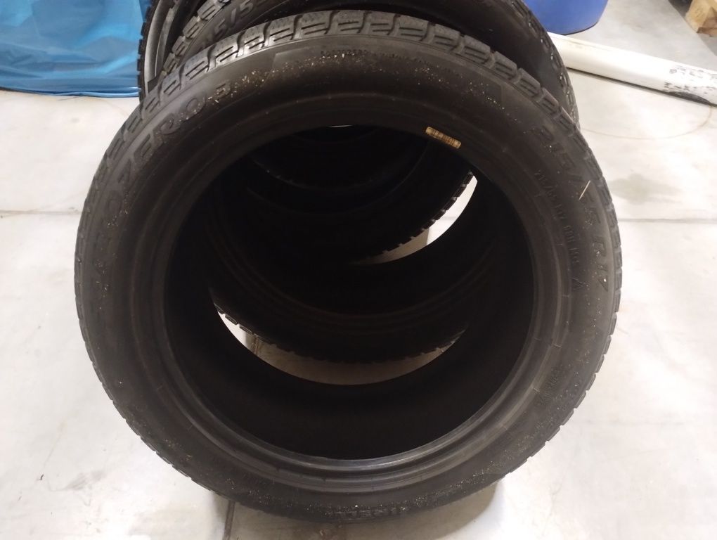 Opony  zimowe 17 ' 215/55/17 ' Pirelli cena  1  szt.