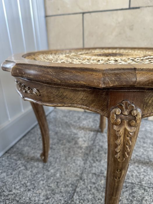 Mesa de centro antiga