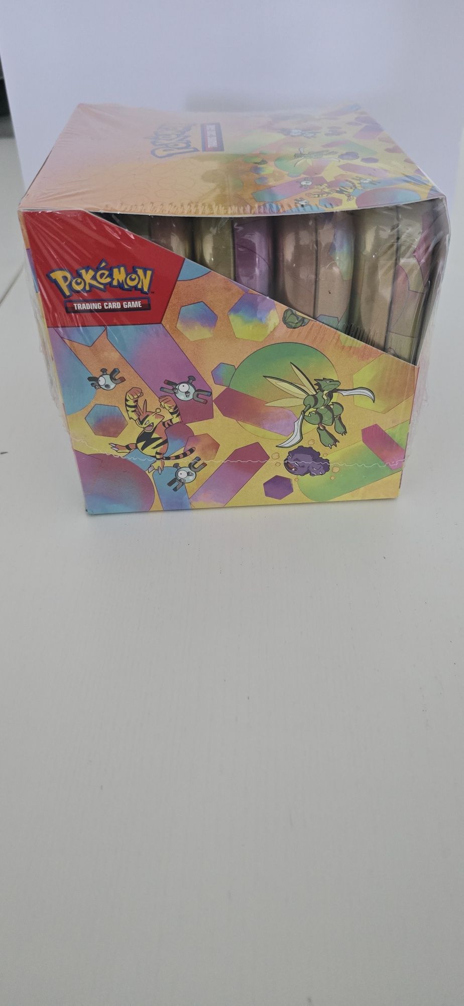 Pokemon 151 mini tin display