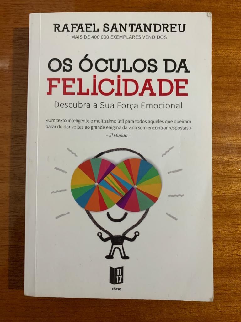 Livro de bolso "Os óculos da felicidade"