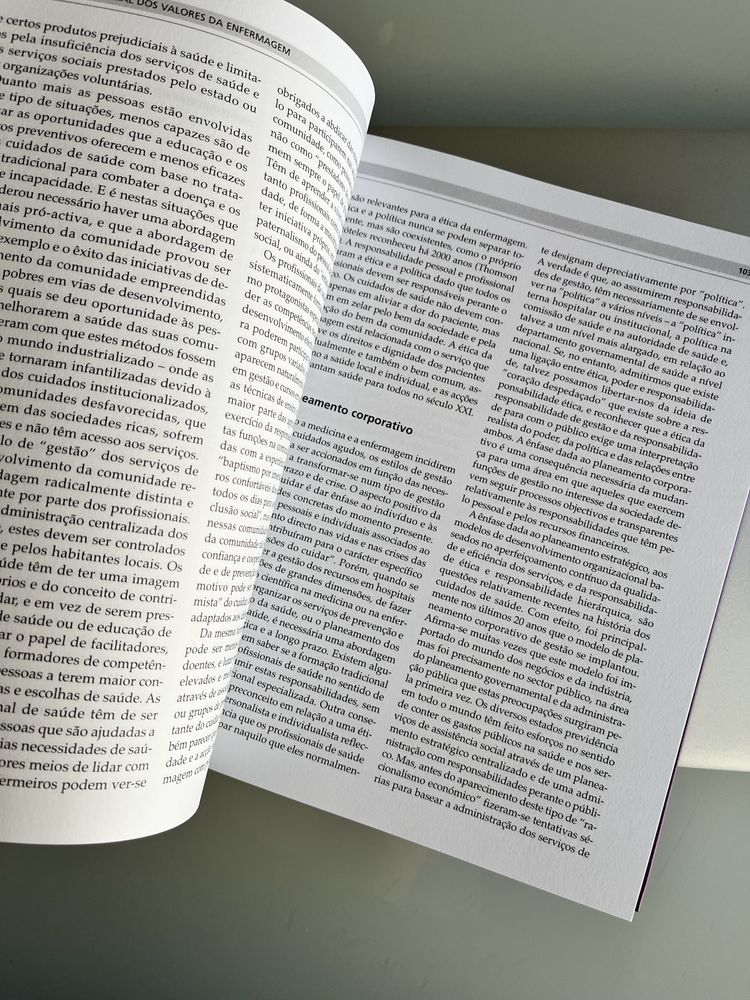 Livro de Etica em Enfermagem