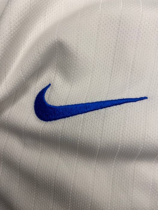 футболка збірної Англії