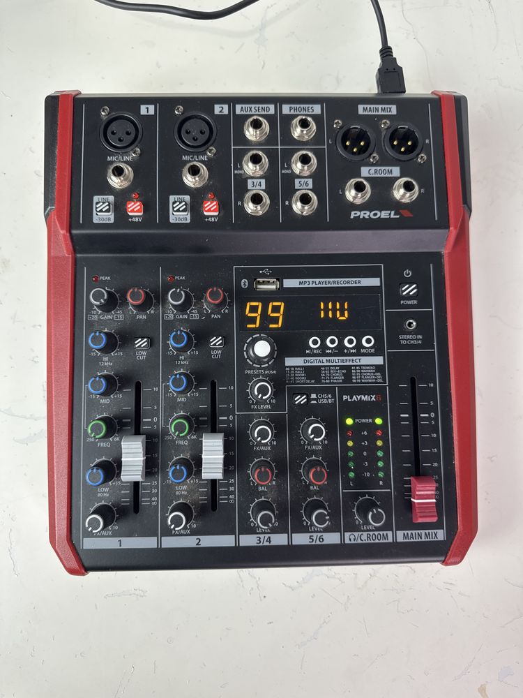 Mesa de mistura Proel Playmix 6