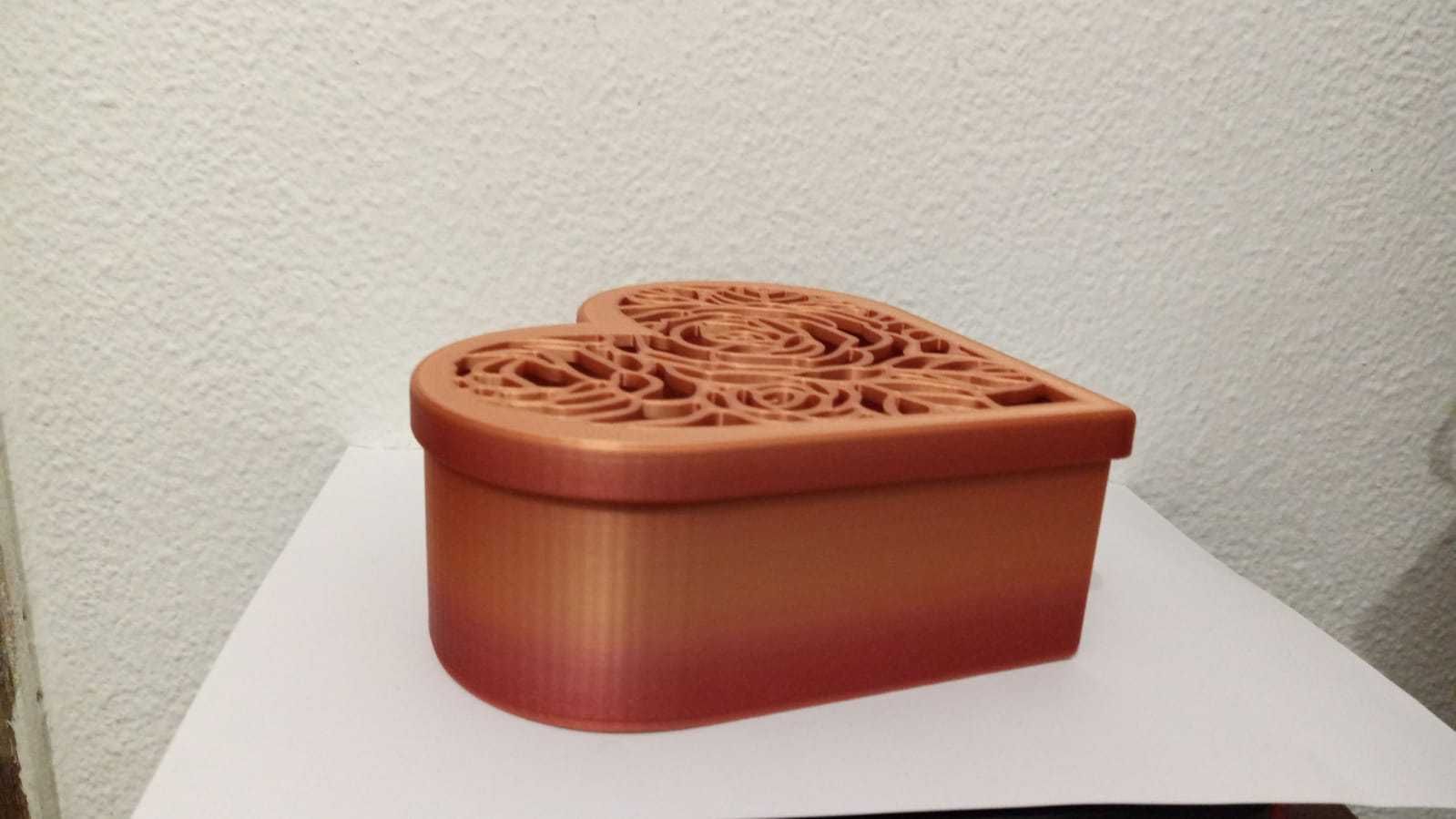 caixa com tampa 3d