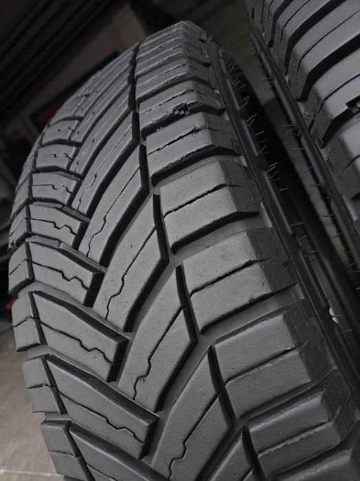 R16 215 65C всесезонні шини на бус Michelin Agilis CrossClimate 24р