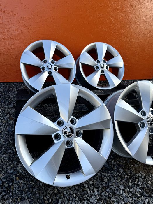 Диски R17 5.112 ET38 цо 57.1 шкода кодіак карок пассат гольф шкода а5