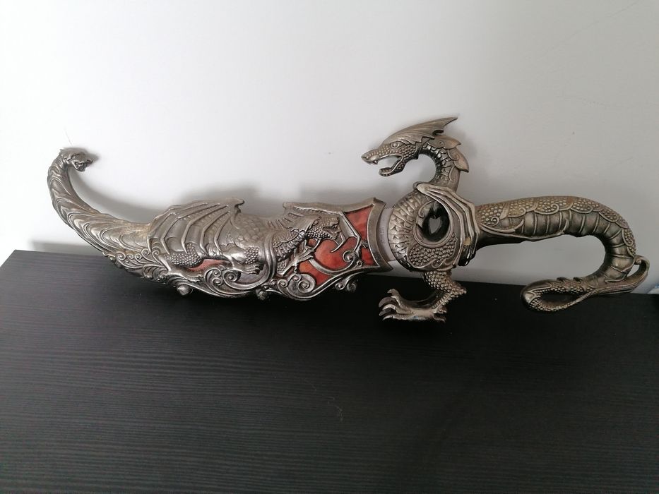 Adaga Element Dragon]
