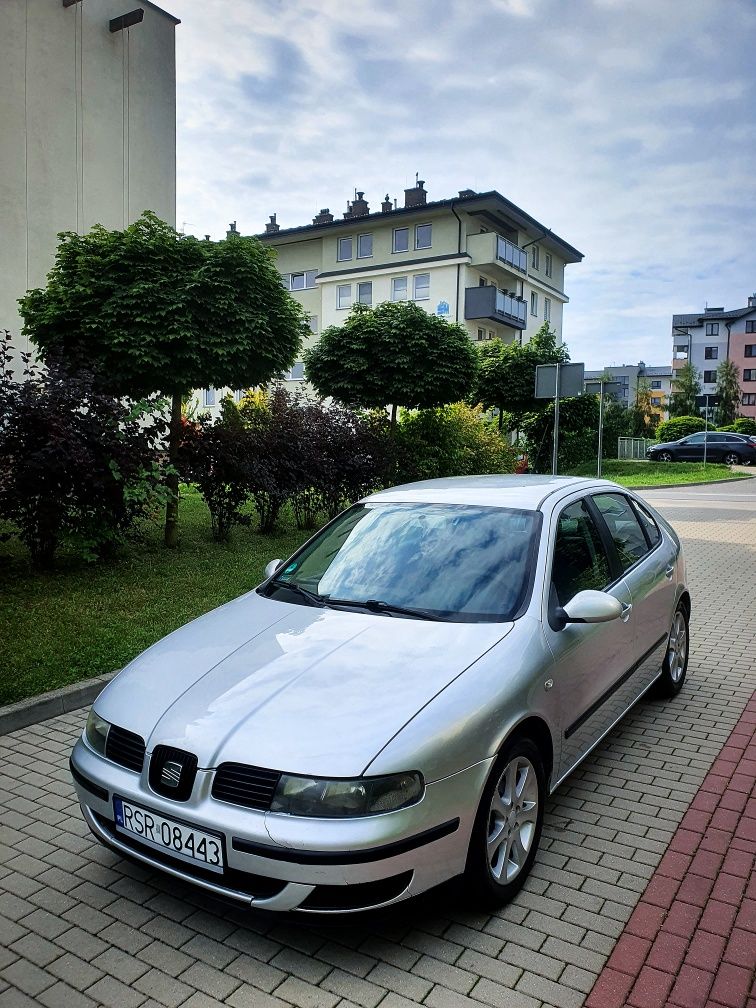 Seat Leon/1.4 benzyna/Klimatyzacja/Ekonomiczny