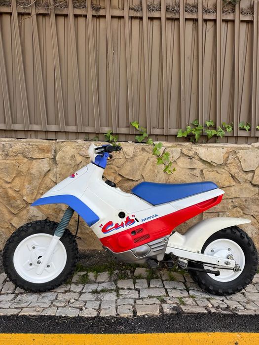 Honda C  90 Cub