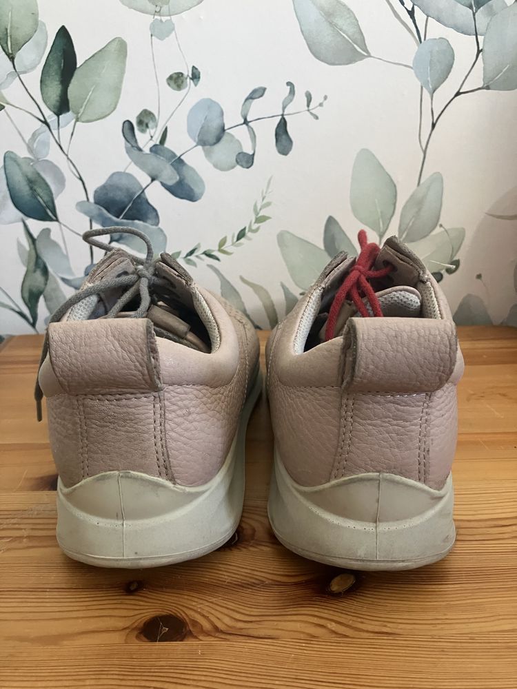 Sneakersy Ecco damskie beżowe buty roz.37