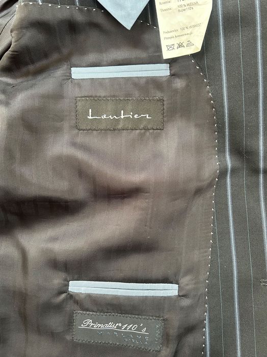 Obniżka Elegancki garnitur Vistula Lantier granatowy