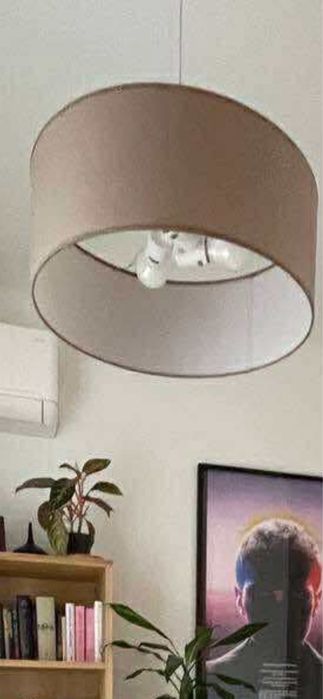 Lampa wisząca z abażurem