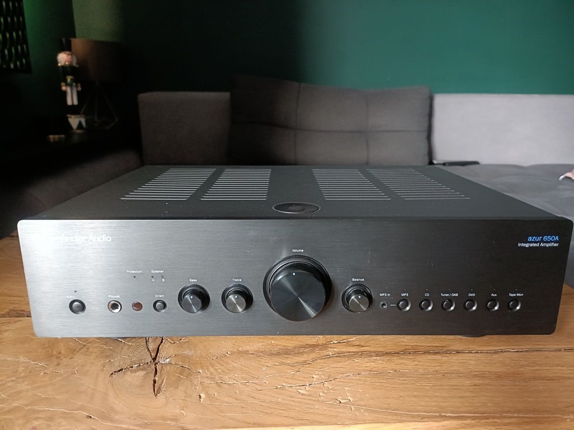 Cambridge Audio Azur 650A