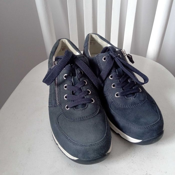 Granatowe Damskie Sneakersy firmy "MEDICUS", Zamszowe, r. 5