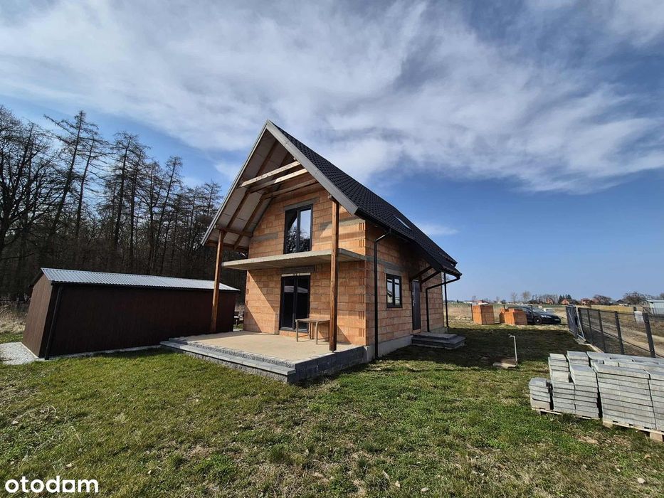 Działka dom nad jeziorem jezioro las domek cisza spokojna okolica