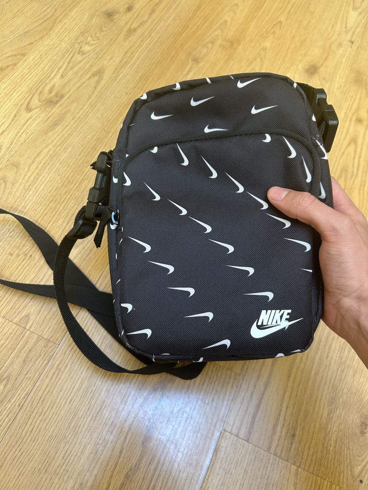 Męska torebka Nike