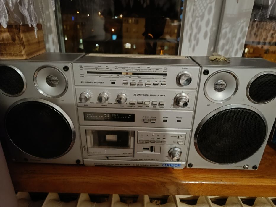 Radiomagnetofon CONDOR