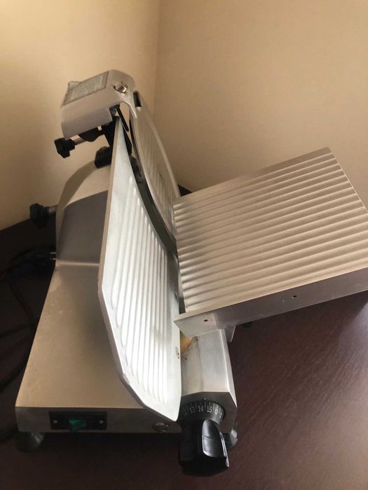 Слайсер (ломтерезка) Sirman Mirra 250C Италия