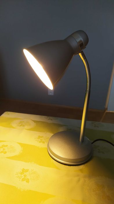 Lampka biurkowa Kanlux srebrna wysokość 29cm Zara HR