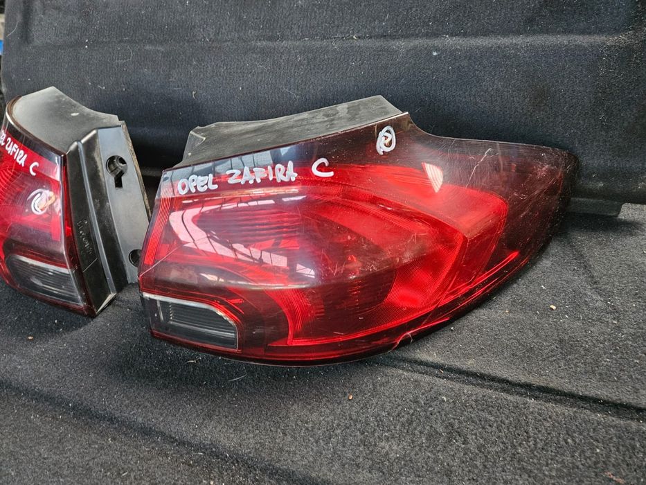Zafira c lampy tyl led prawa lewa