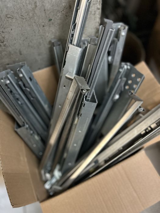 prowadnice, boxy szuflad ikea blum tandembox