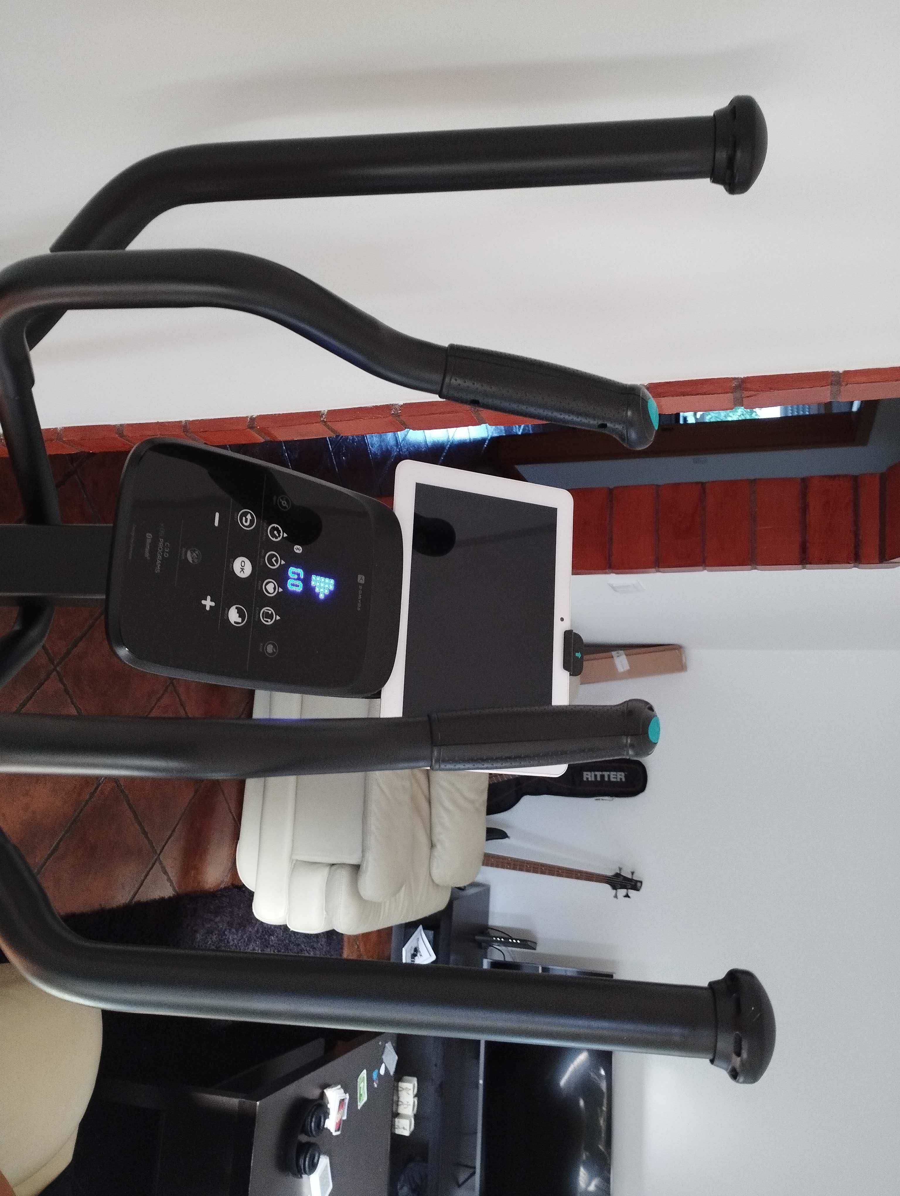Vendo Bicicleta eliptica Domyos E- Connected, 9 Progam.