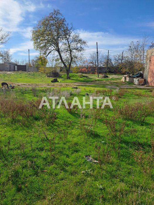 Участок 20 соток в Черноморке под коммерцию