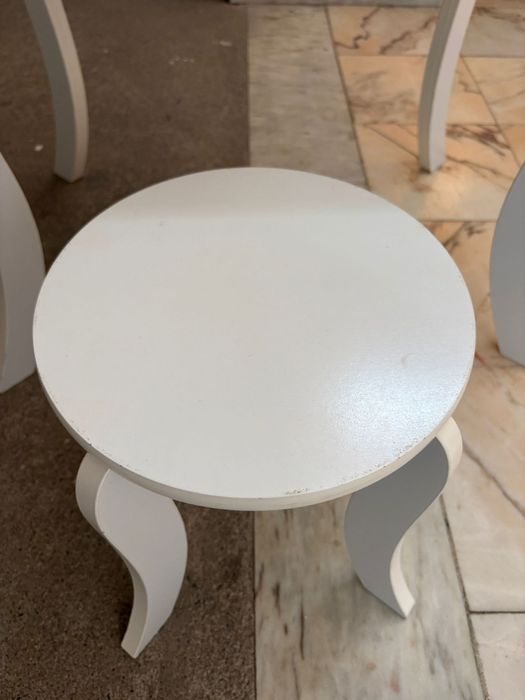 Vendo tocador de criança  + banco