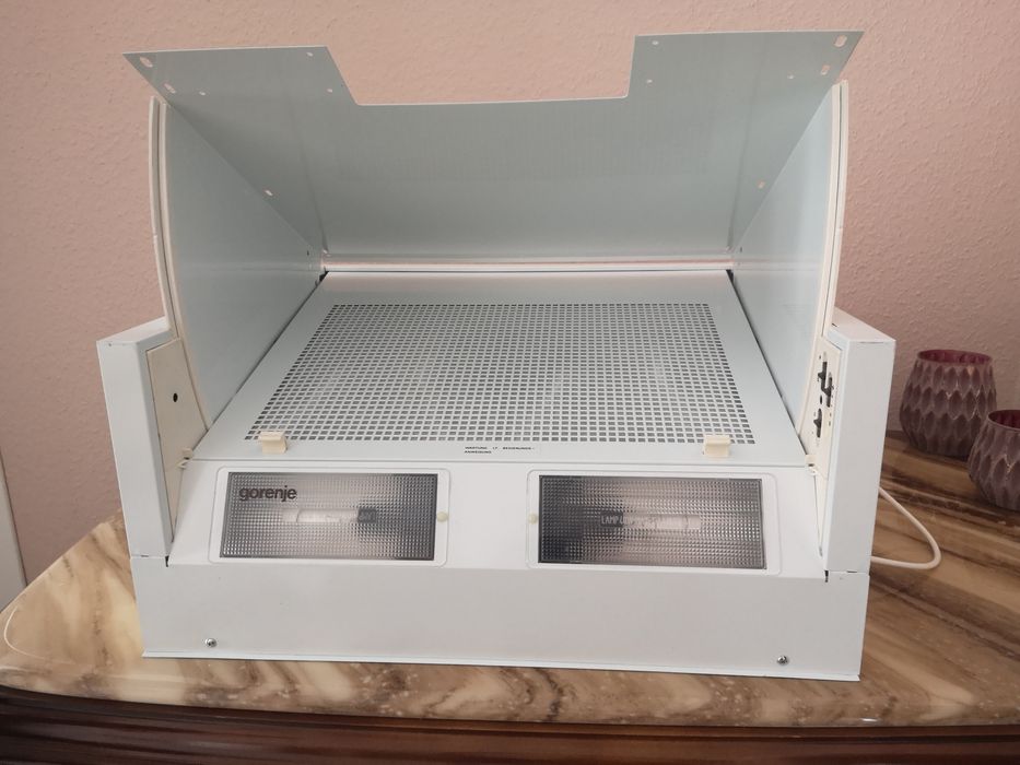 Вытяжка для кухни  новая, встраемая Gorenje