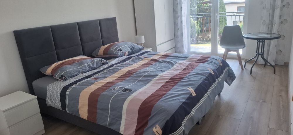 Pokoje, noclegi, kwatery pracownicze Głowno kolo Strykowa ,Łyszkowic.