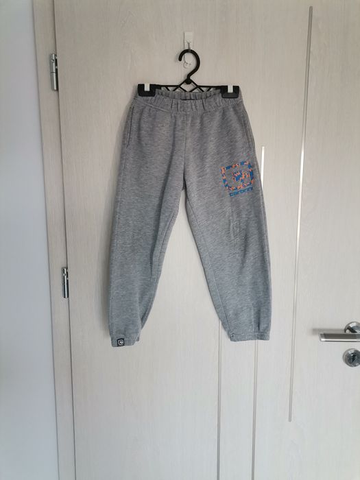 Spidnie dresowe rozmiar 116 cargrini