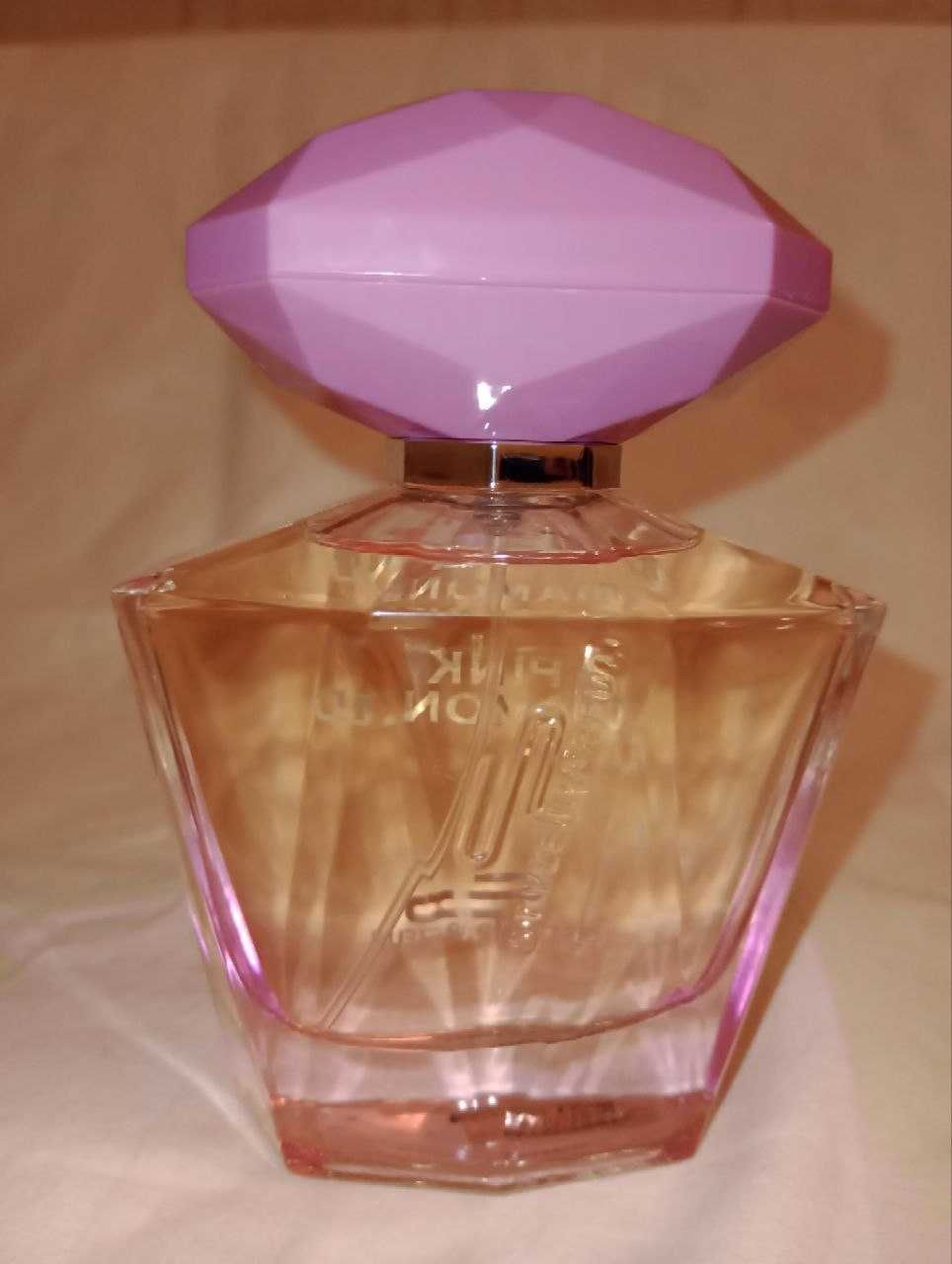 Парфюмированная вода для женщин Pink Diamond от Sterling Parfums.