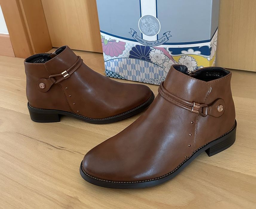 Botas Castanhas Nº 38 Novas
