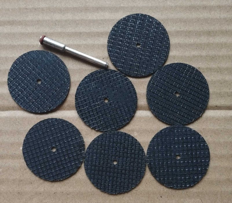 Круги відрізні армовані 32 мм диски тримач 7 шт+1 дремель dremel